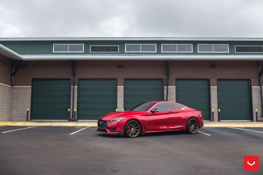  Infiniti Q60 2.0t on Vossen Wheels (VFS10) 2017 года  (фото 2 из 42)